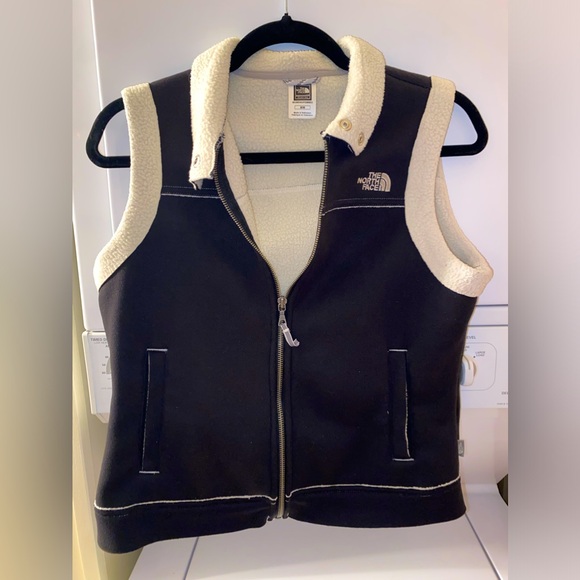The North Face Jackets & Blazers - North Face Women’s Black Suede Vest with Sherpa Lining Size Medium